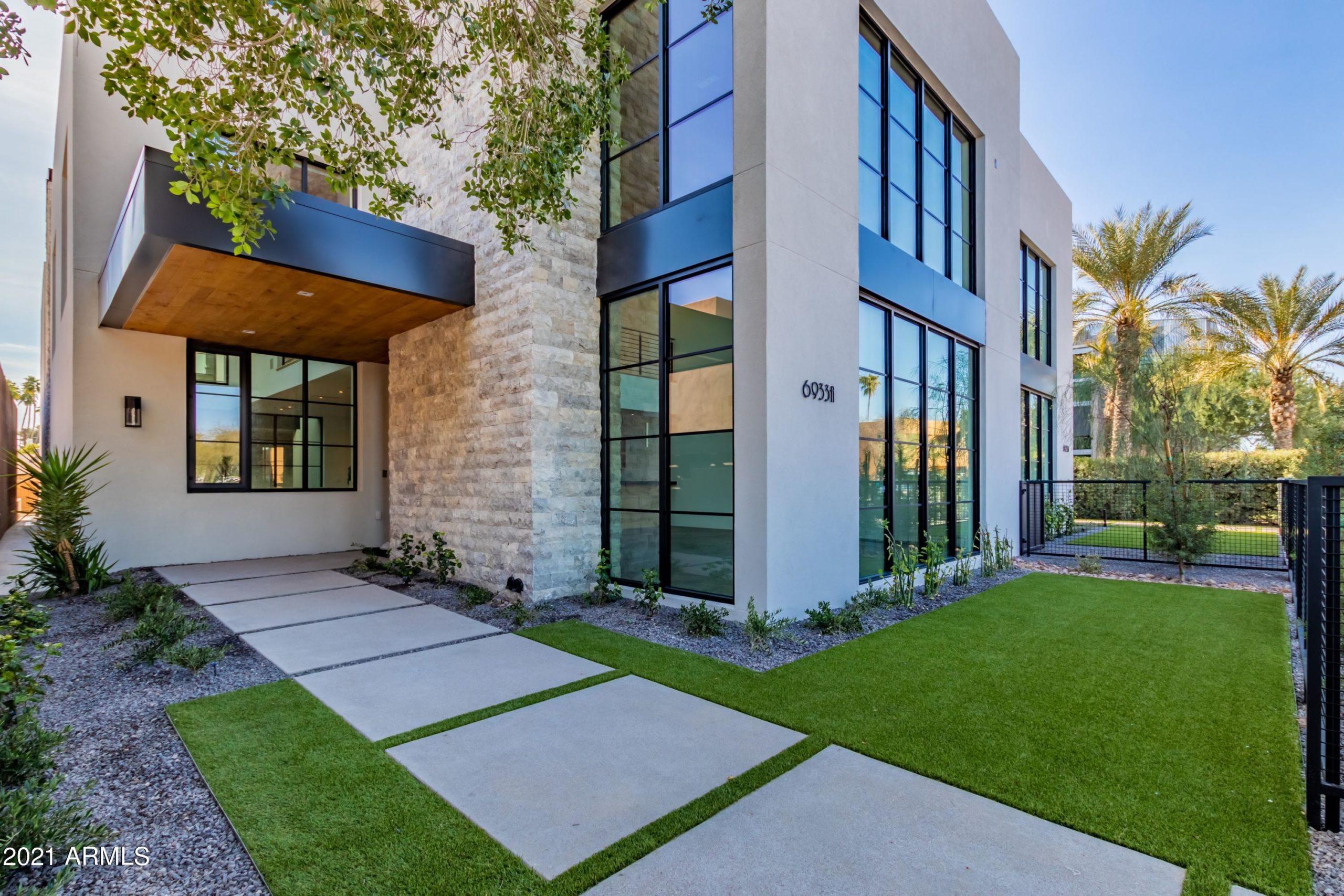 6933 E 1ST Street Paradise Valley Real Estate Agents Walt Danley